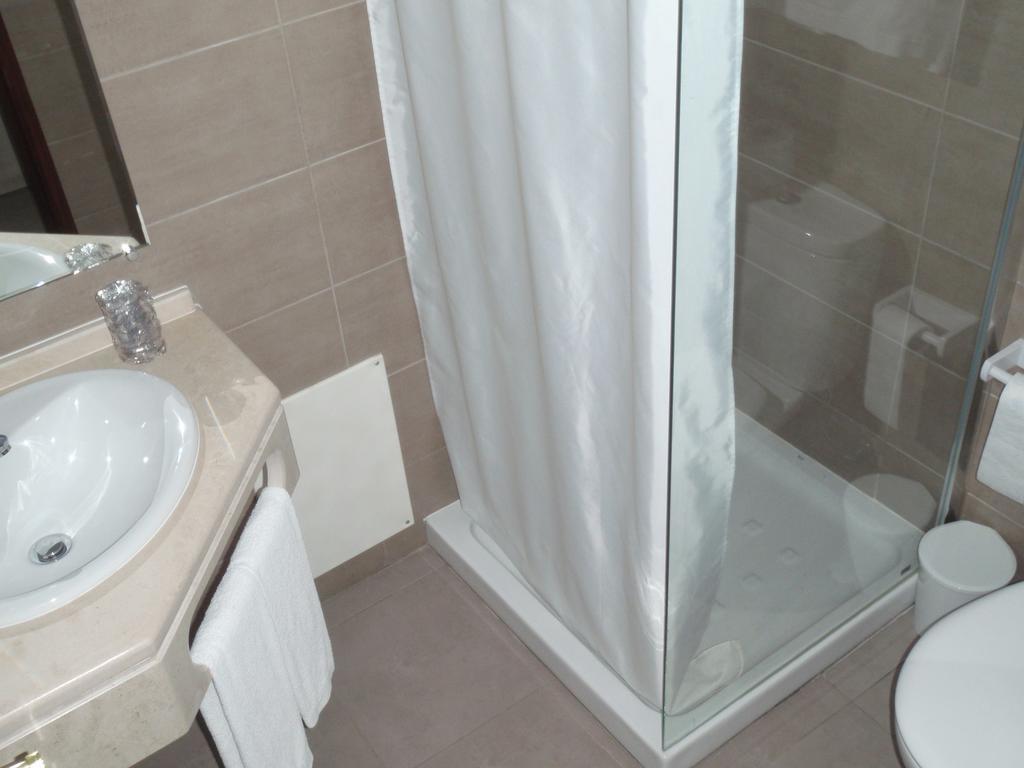 Hotel Romba Ourique Ngoại thất bức ảnh