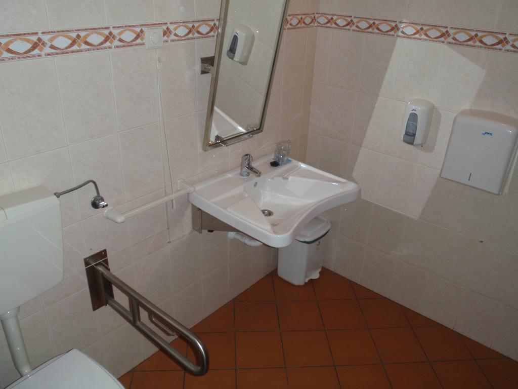 Hotel Romba Ourique Ngoại thất bức ảnh