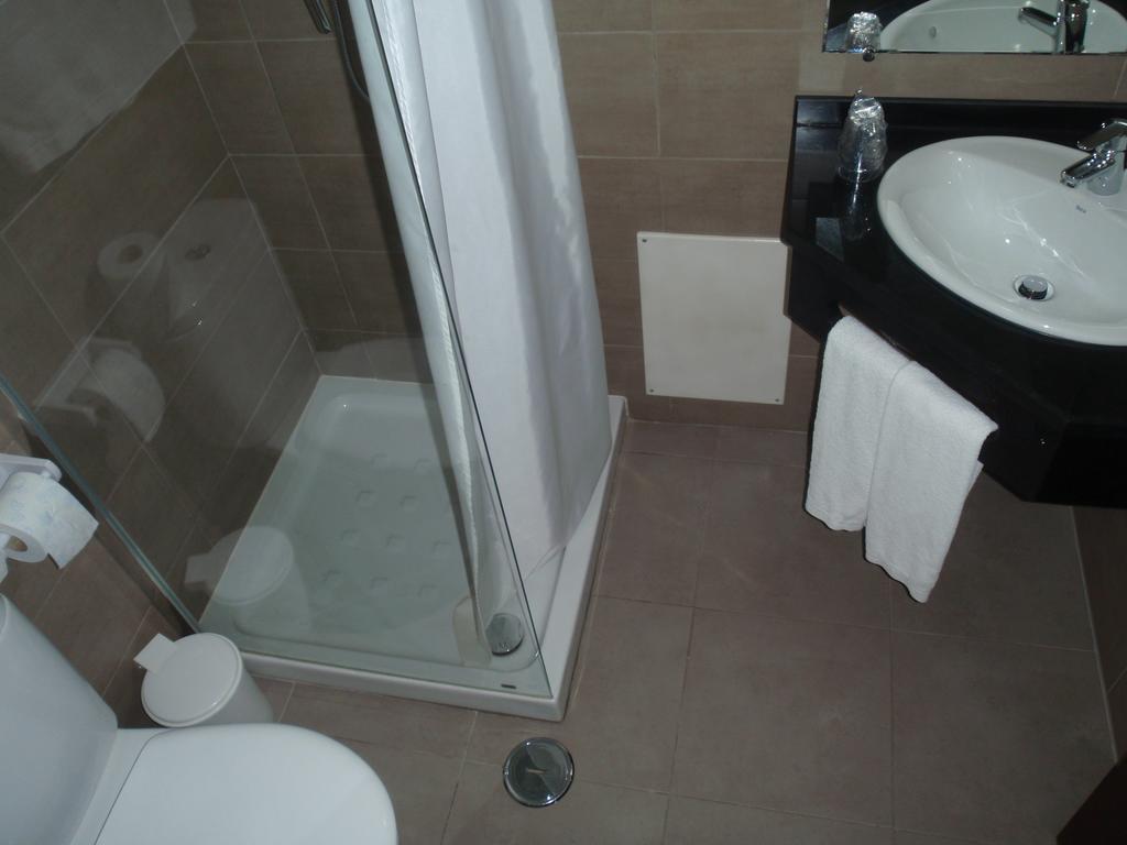 Hotel Romba Ourique Ngoại thất bức ảnh